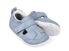 Zapatos Xplorer Beau Jeans para bebés, calzado respetuoso de BOBUX ESPAÑA Y PORTUGAL, ideal para los primeros pasos del bebé.