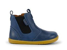 Calzado barefoot I Walk Delight Midnight para niño de la marca BOBUX ESPAÑA Y PORTUGAL, con suela flexible y diseño cómodo.