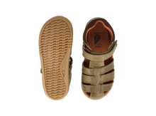 Sandalias barefoot I Walk Roam para niño en color oliva y toffee, con suela flexible y diseño cómodo de BOBUX ESPAÑA Y PORTUGAL.