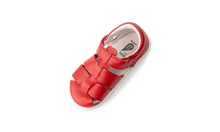 Sandalia barefoot I Walk Tidal Roja para niña de BOBUX ESPAÑA Y PORTUGAL, con suela flexible y diseño cómodo para pies pequeños.