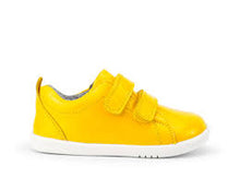 Calzado barefoot I-Walk Grass Court impermeable amarillo para niño, marca Bobux España y Portugal, con suela antideslizante.