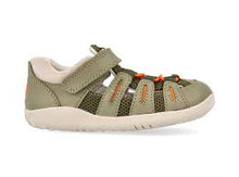 Sandalia barefoot I Walk Summit Burnt Oliva y Fog para niño, calzado de marca BOBUX ESPAÑA Y PORTUGAL, con diseño cómodo y flexible