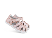 Sandalia barefoot I-Walk Tropicana II Seashell Shimmer para niña, con detalles en concha y brillo, marca BOBUX ESPAÑA Y PORTUGAL.