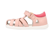 Sandalias barefoot I Walk Tropicana II para niña con conchas y guayaba, marca BOBUX ESPAÑA Y PORTUGAL.