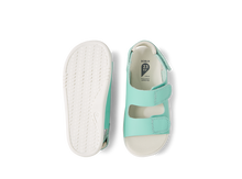 Sandalia barefoot I-Walk Topia para niño en color azul piscina, con suela flexible y cierre ajustable de BOBUX ESPAÑA Y PORTUGAL