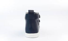 Bota Barefoot Kid+ Hi Court para niños en azul marino con suela flexible y diseño cómodo, de la marca Bobux España y Portugal
