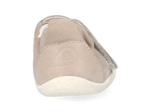 Calzado respetuoso Xplorer Marvel para bebés en taupe, diseñado para los primeros pasos, marca BOBUX ESPAÑA Y PORTUGAL.
