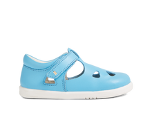 Sandalia barefoot I Walk Zap II Aquarius para niña de BOBUX ESPAÑA Y PORTUGAL, con tiras y suela antideslizante.