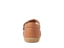 Sandalia barefoot I-Walk Petal de BOBUX España y Portugal para niño, en color caramelo, con diseño cómodo y flexible.