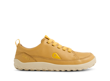 Zapatos barefoot para niños Kid+ Evo Oak Buff de BOBUX ESPAÑA Y PORTUGAL, vista del calzado en color beige y diseño cómodo.