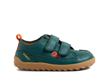 Zapatos barefoot I Walk Dawn Rainforest para niño de BOBUX España y Portugal, en color verde con suela flexible y diseño cómodo.