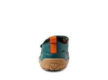 Calzado barefoot I-Walk Dawn Rainforest para niño de BOBUX, sandalias cómodas con diseño en tonos verdes y detalles de la naturaleza.