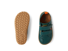 Calzado barefoot I-Walk Dawn Rainforest para niño de BOBUX, con diseño colorido y suela antideslizante, ideal para aprender a caminar.
