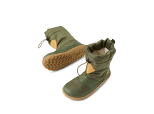 Zapatos deportivos Barefoot Kid+ Paden en bronce verde de BOBUX ESPAÑA para niños, vista frontal en la imagen