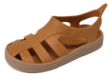 Sandalias Boatilus BIOTY en color calabaza y beige, con diseño cómodo y elegante para mujer.