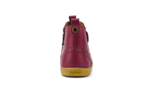 Bota barefoot I Walk Jodhpur BOBUX para niña en color arándano, con diseño cómodo y casual, vista lateral de la bota.