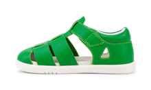 Sandalia barefoot I-Walk Tidal Esmeralda para niña de la marca BOBUX ESPAÑA Y PORTUGAL, con suela flexible y diseño cómodo.