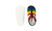 Sandalia barefoot I Walk Tidal para niño, marca Bobux, en color azul marino y multicolor, con diseño cómodo y flexible.