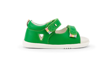 Sandalia barefoot I Walk Rise BOBUX España para niño en color esmeralda, con diseño cómodo y flexible para niños.