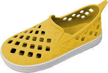 Sandalias Boatilus EASY VEG en color amarillo y blanco, con diseño cómodo y estilo casual para mujer.