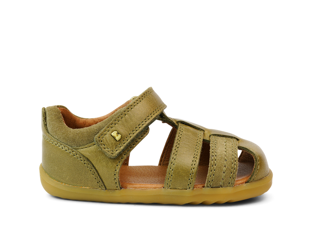 Calzado Respetuoso Step Up Roam Oliva para los Primeros Pasos de tu Bebé